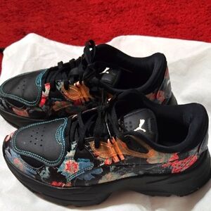 Floral Black Sneakers